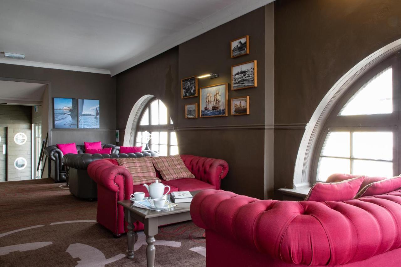 Ship And Castle Hotel Saint Mawes Esterno foto