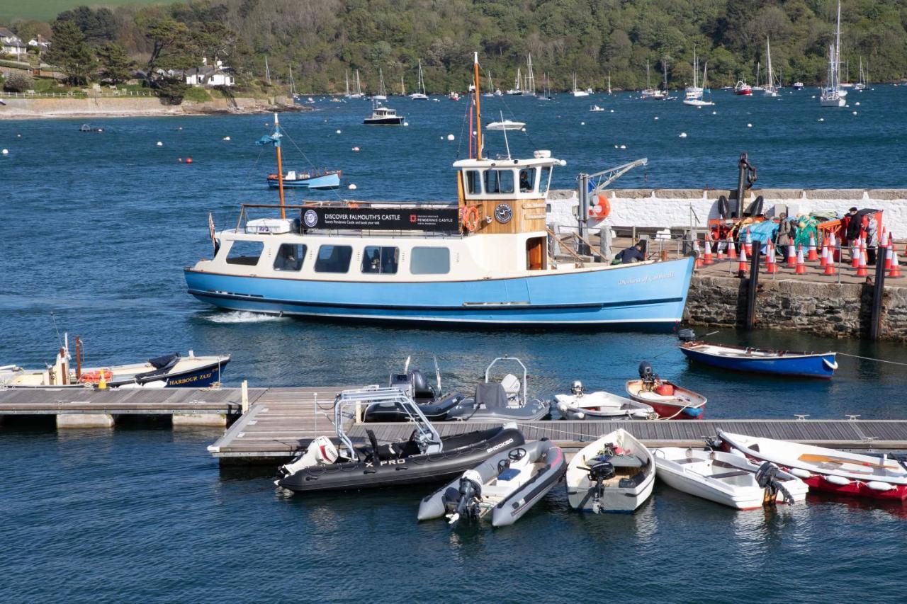 Ship And Castle Hotel Saint Mawes Esterno foto