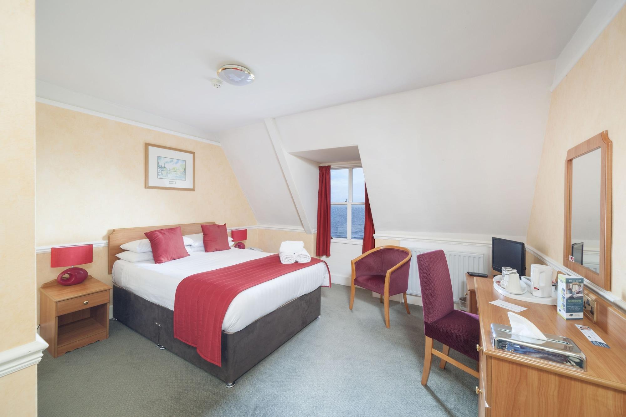 Ship And Castle Hotel Saint Mawes Esterno foto