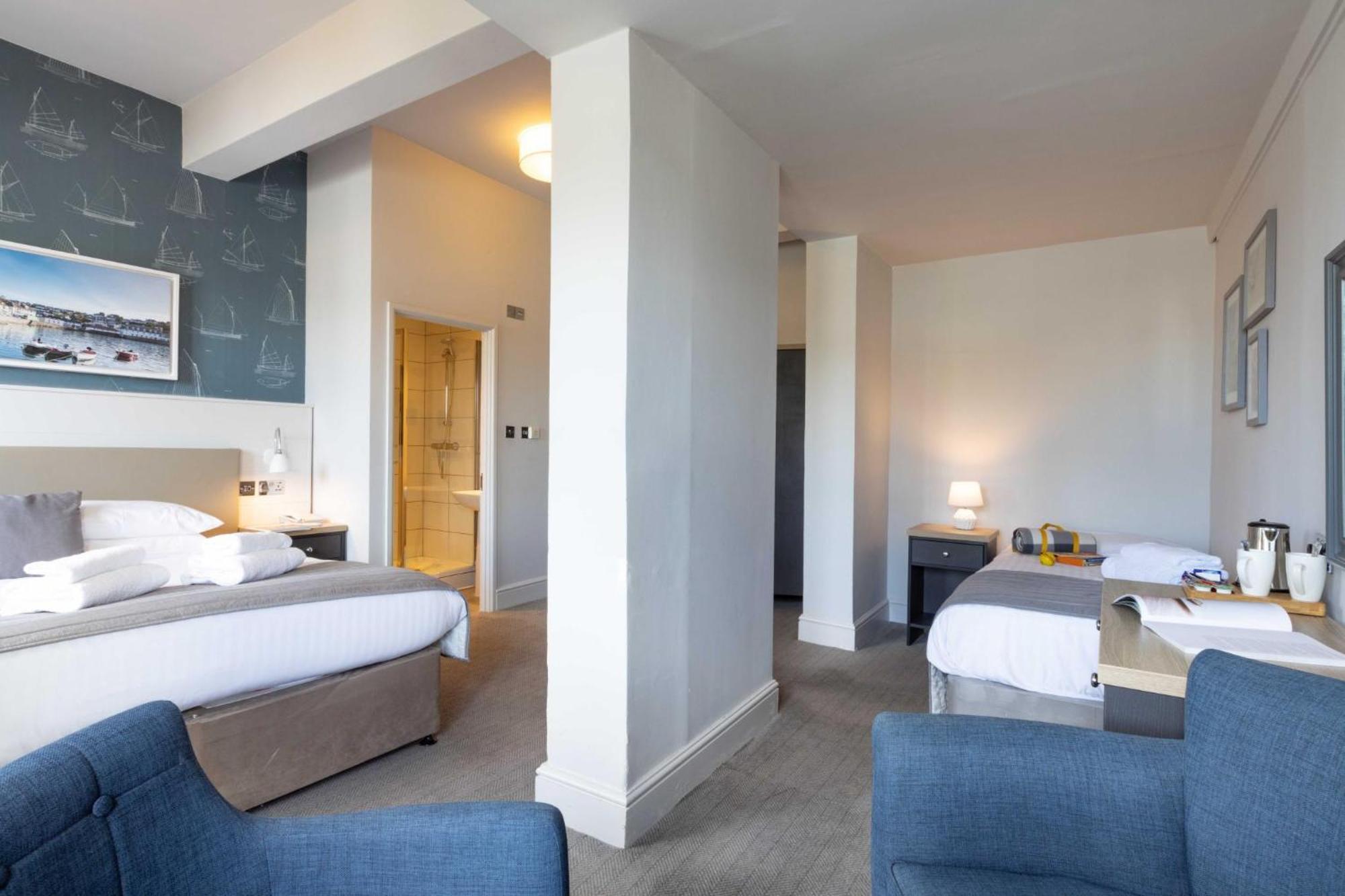 Ship And Castle Hotel Saint Mawes Esterno foto