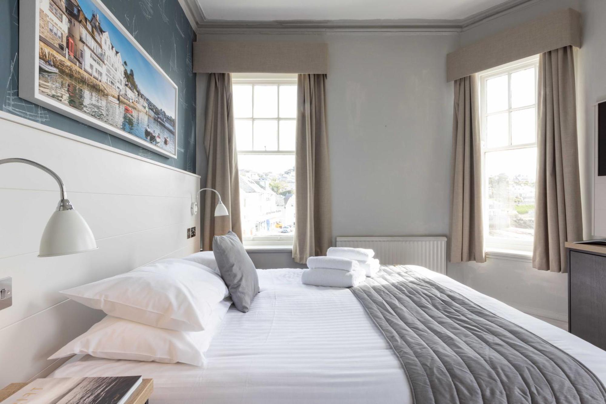 Ship And Castle Hotel Saint Mawes Esterno foto